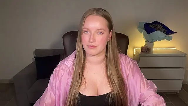 EvaMaddison webcam