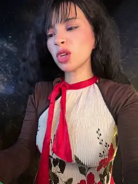 Sasha-firee live cam on StripChat
