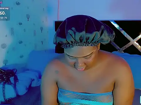 TheperfectblackTS webcam