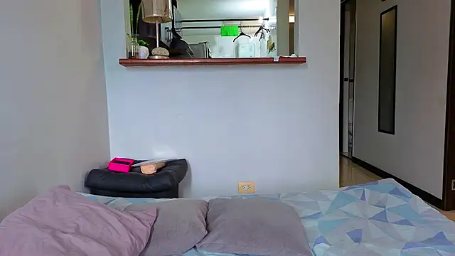 Matiashorney webcam