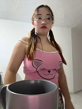 AliciaWhite_nt webcam