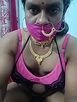 Poojar69 webcam