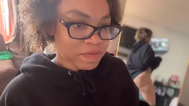 zahrabliss webcam