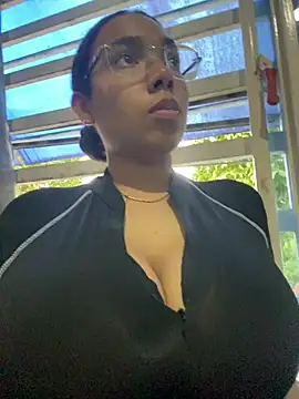 Emmy_And_Luna webcam