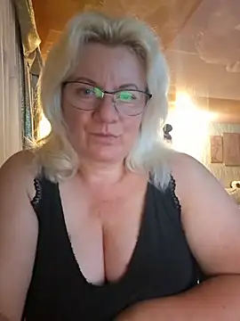 VikaRaine555 webcam