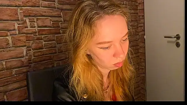 ElizaStorm webcam