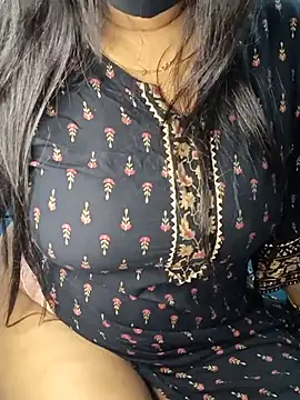 SSiya- Live Webcam on Stripchat
