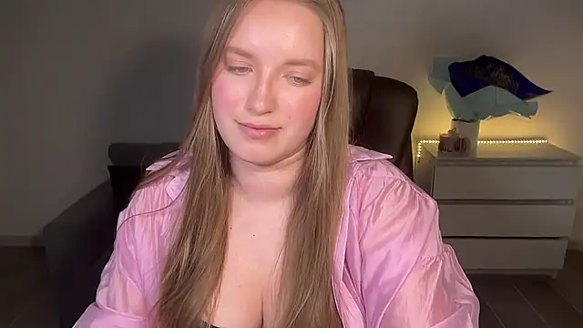 EvaMaddison live cam on StripChat
