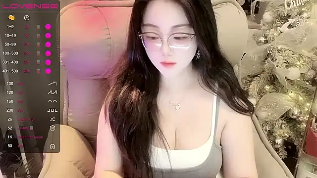 Monica-666888- webcam