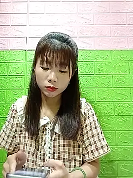 AmyLinee01 webcam