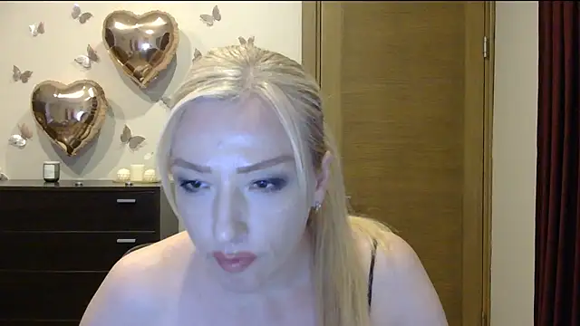 Wild_Silk_Desire webcam