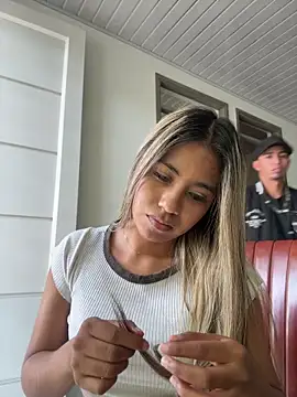 Kimmiebellarie webcam