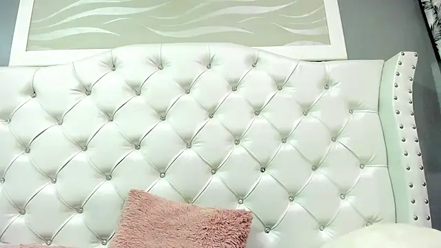 Sophie_Time webcam