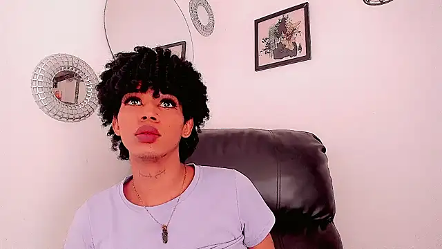 Zendalla_Ebony webcam