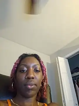 oliviaprettypussy webcam