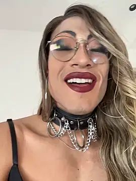 Lia_Jones77 webcam