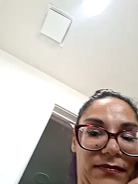 MamaB88 Live Web Cam Show