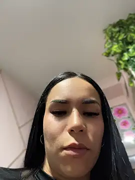 Naatalia Live Web Cam Show