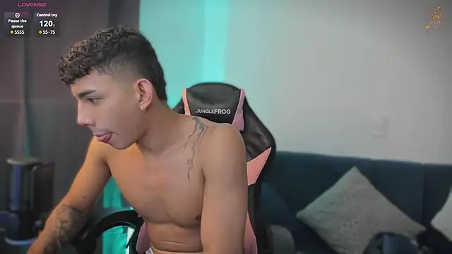 andy_cute22 Live Web Cam Show