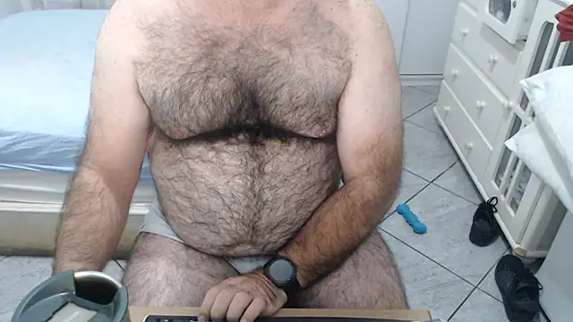 MysterBearMG Live Web Cam Show