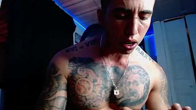 Adam_Hudsond Live Web Cam Show