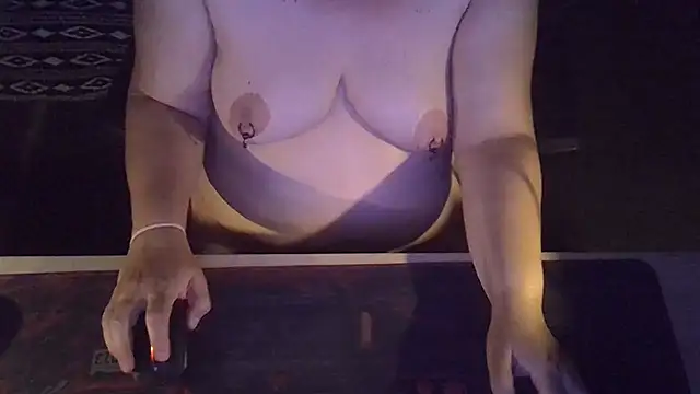Silvia2277 webcam