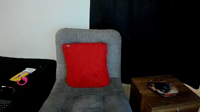 liily_moore webcam