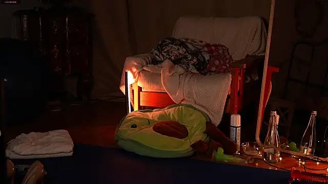 SweetyKitty18 webcam