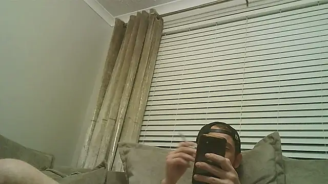 PocoLoco420 webcam