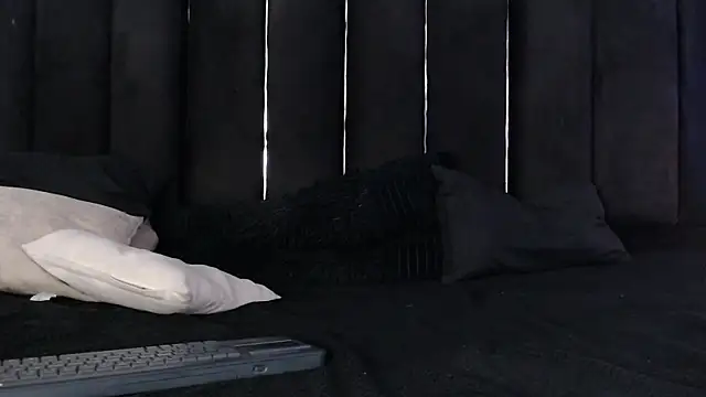 Dominic_ghost webcam