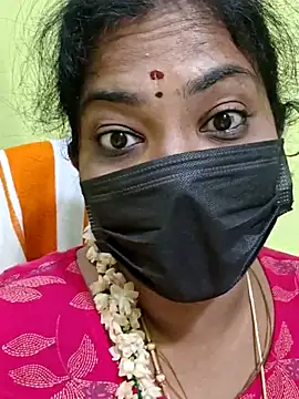 Tamil_Mithra webcam