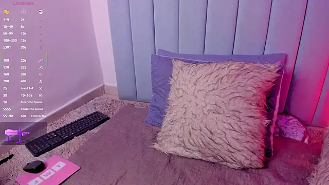 violeta_olsen webcam