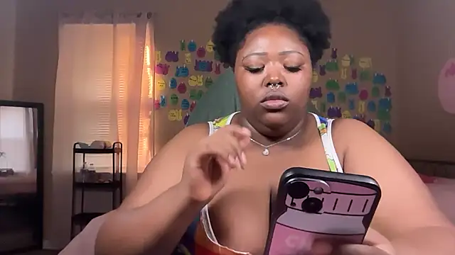 Chocolatebunnyxx96 webcam