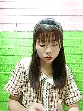 AmyLinee01 webcam