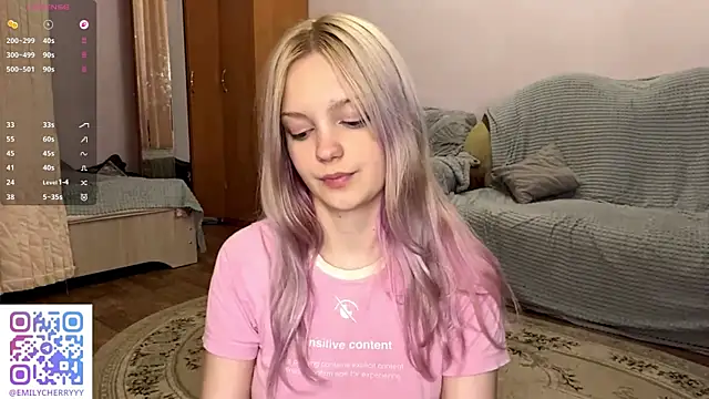 ChanelViivi webcam