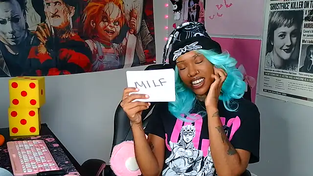 spookiebaddie - Spookiebaddie's free webcam - UK Sex Cams