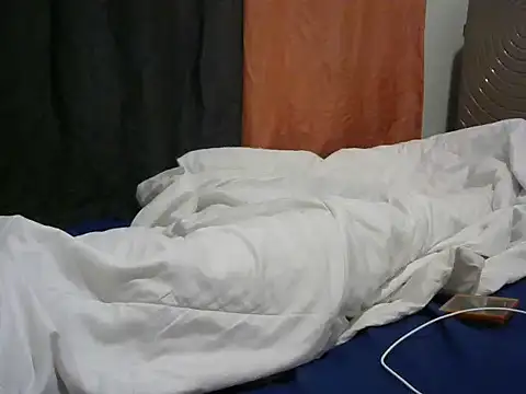 QueenSar webcam