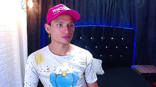 damian_dimon webcam