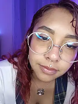 Selene_Roouse webcam