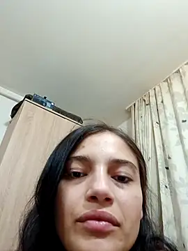 Virgin_Pussy_Love webcam