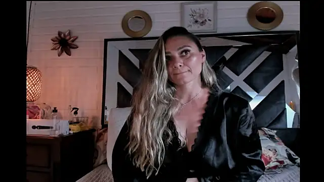 annie_vega17_ webcam