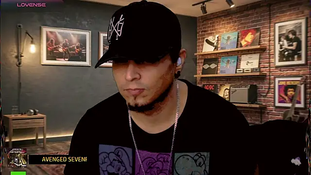 chino_roz webcam