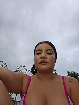 Pretty_Julieta webcam