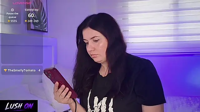 RealGoddessBellaBlaze live sex cam