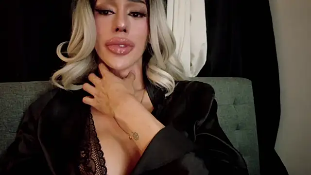 Forever_MissCandace webcam