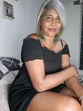 Goodgirlsue_77 webcam