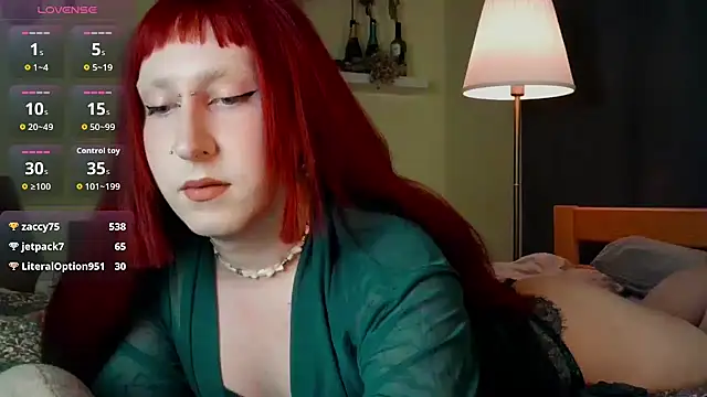 lia_grl live cam on StripChat