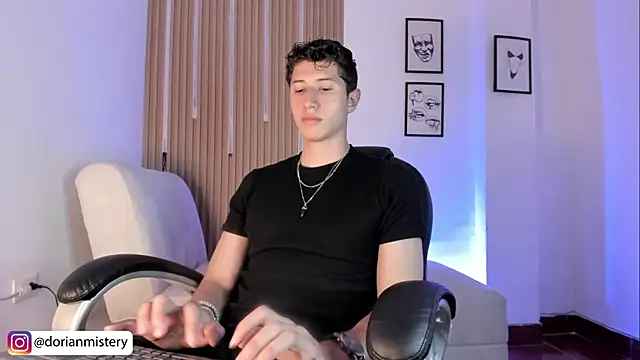 Dorianmistery2322_ webcam