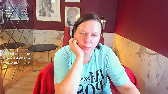 KellyPerfection webcam