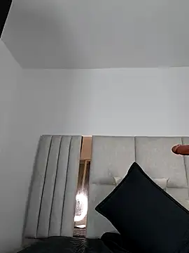 Breisy_bigboobs live cam on StripChat